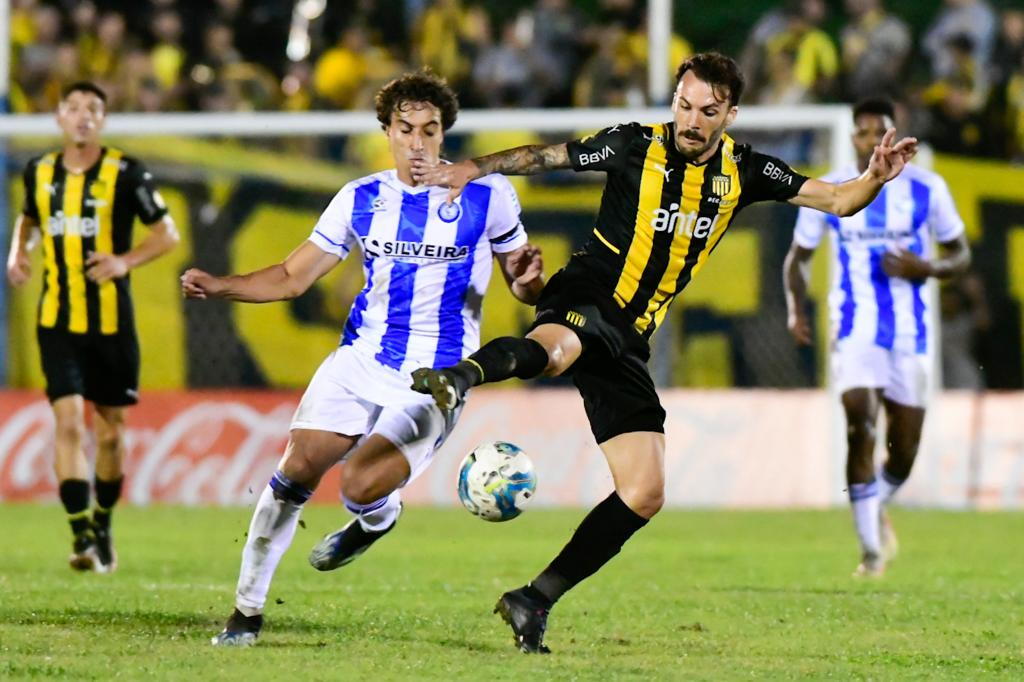 Cuántos puntos perdió Peñarol jugando como visitante y qué canchas le ...