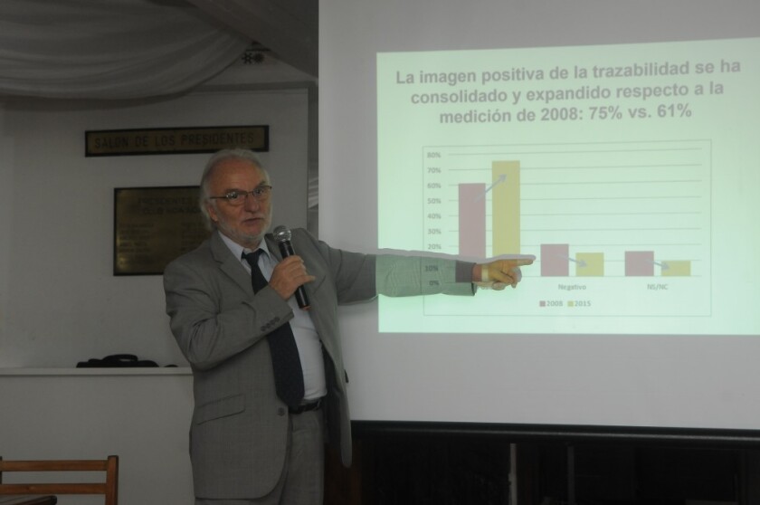 Conferencia de All Flex, empresa dedicada a la trazabilidad de ganado, en el C. Noa Noa de Mvdeo., ND 20151117, foto Ariel Colmegna