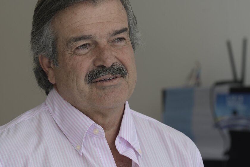 carlos-maria-uriarte.jpg