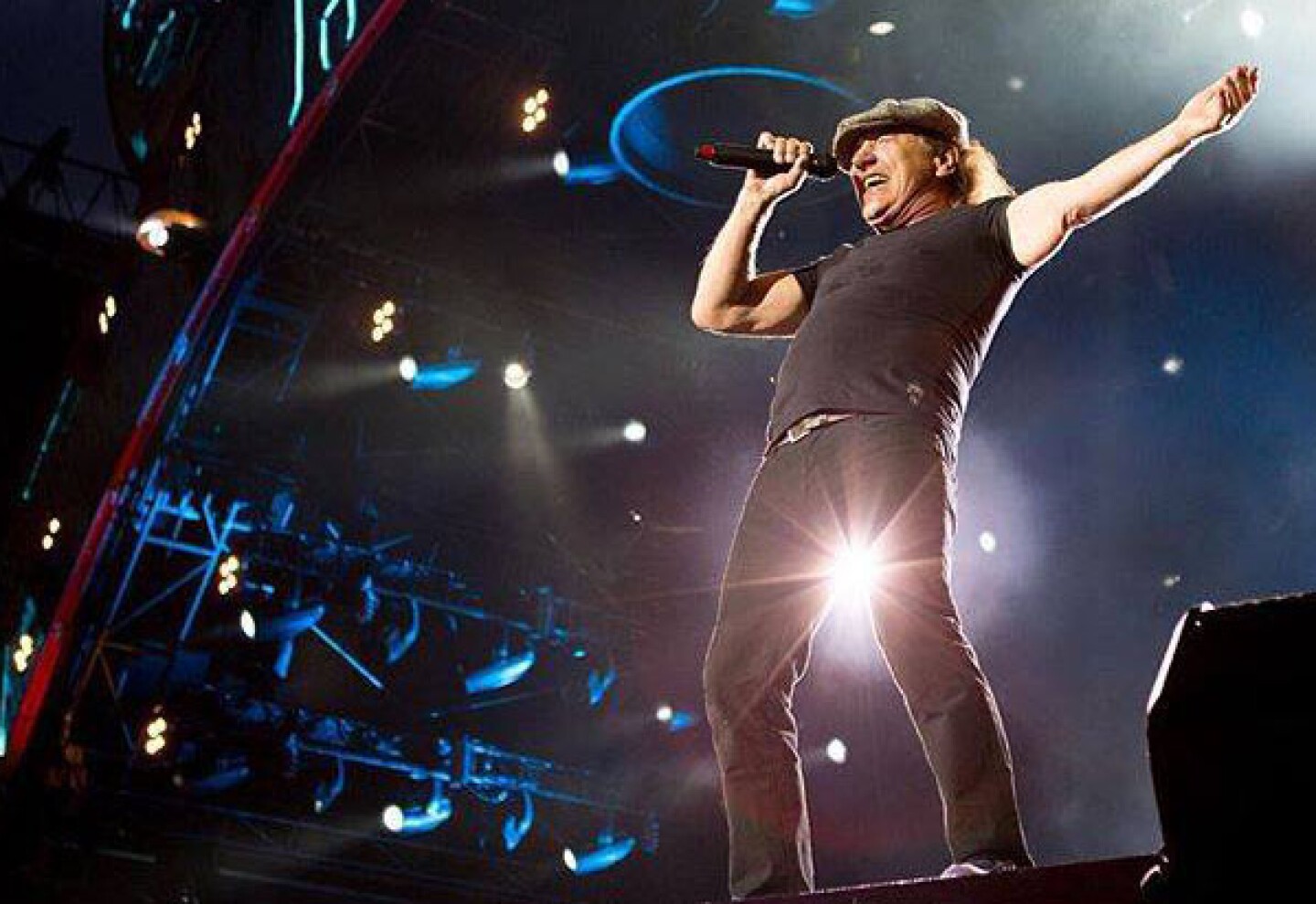 Cantante de AC/DC está