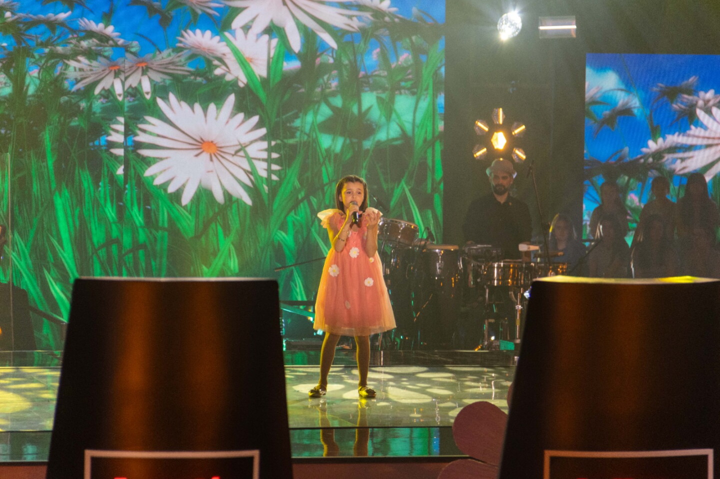 Sol Muñoz en la final de "La Voz Kids".