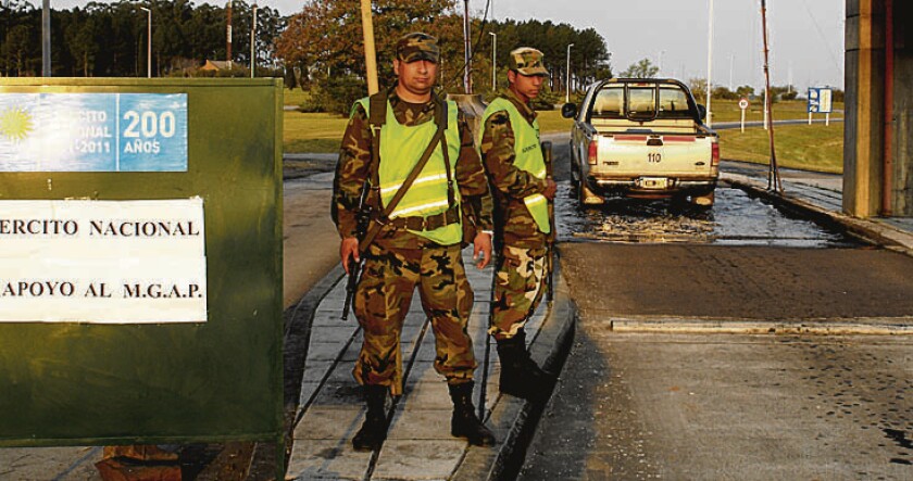 Barrera sanitaria - MILITARES
