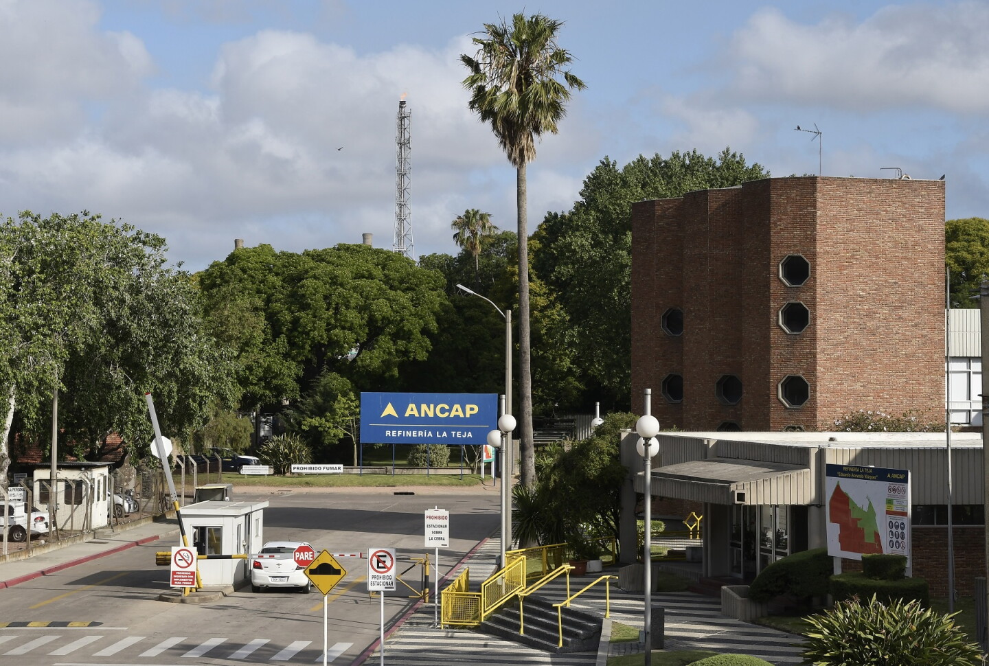 La refinería de Ancap. Foto: Leonardo Mainé.