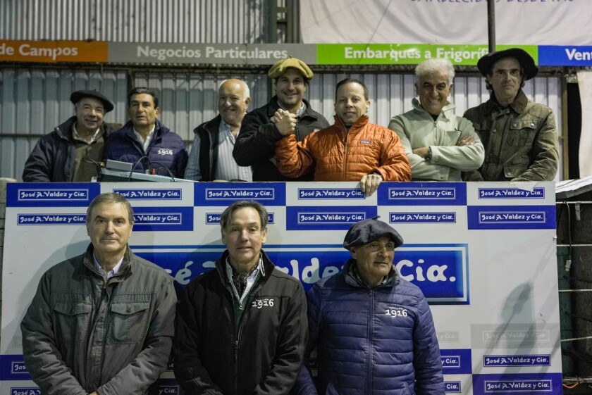Remate Modelo Club.jpg