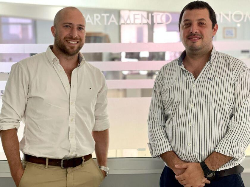 Ing. Agr. Andrés Grunert e Ing. Agr. Agustín Ferreira, integrantes del Departamento Agronómico del Banco de Seguros del Estado.