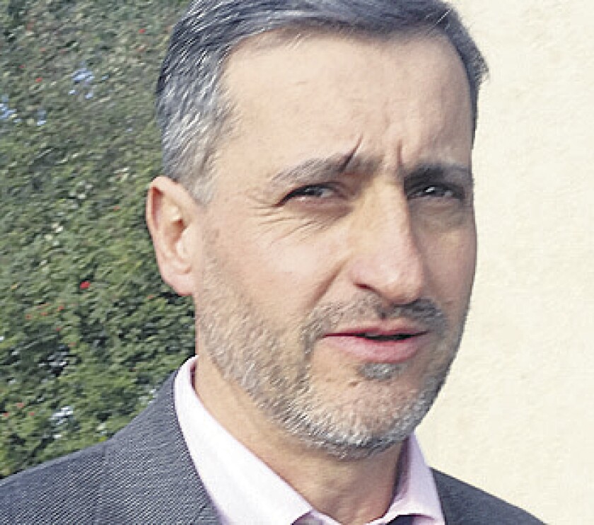 lauro-artia.jpg