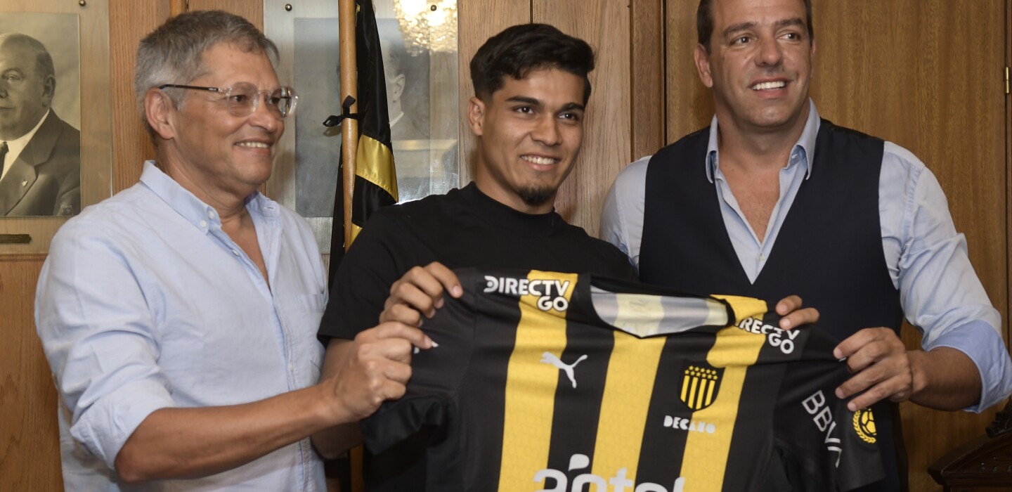 Matías Arezo fue presentado de forma oficial en Peñarol: ¿qué otro ...