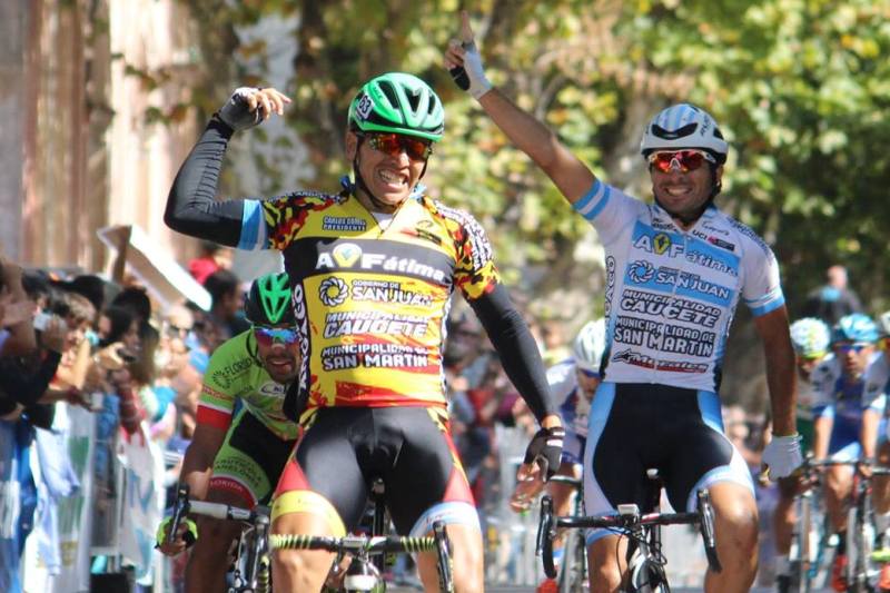 El eterno femenino de una imaginativa pintora