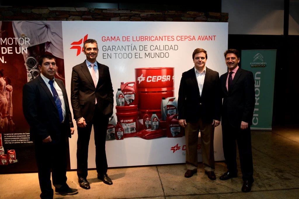 El eterno femenino de una imaginativa pintora