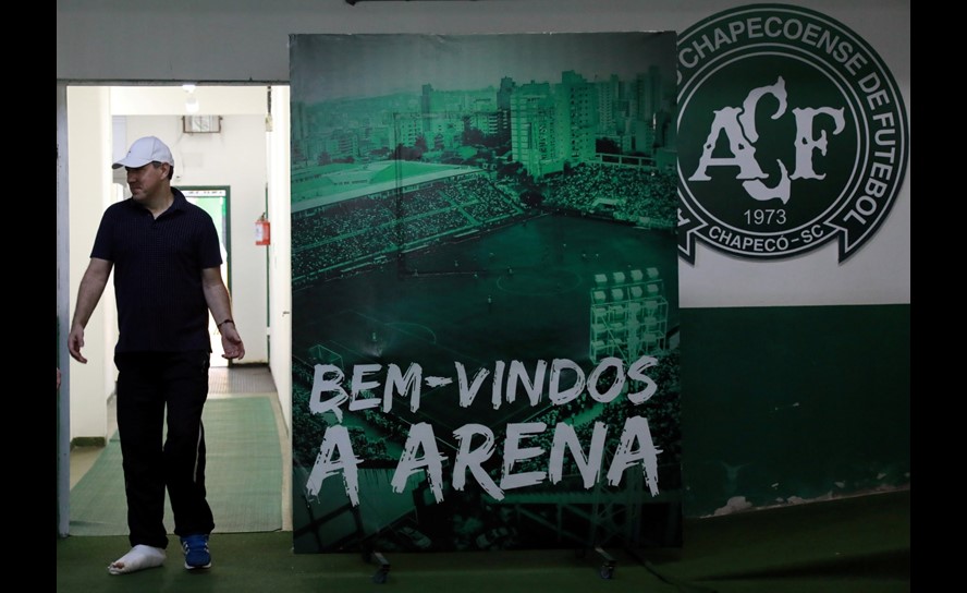 Rafael Henzel, el periodista que sobrevivió al accidente en la pretemporada de Chapecoense. Foto: Reuters