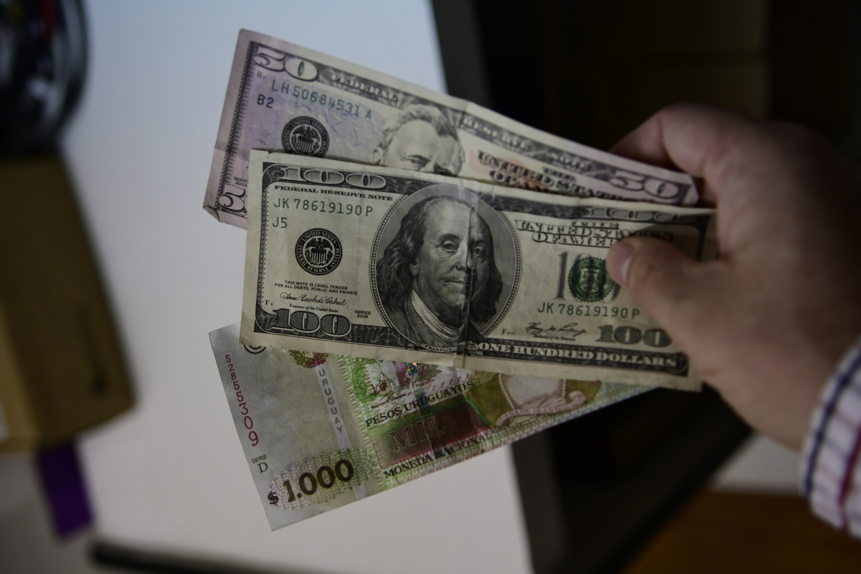 El eterno femenino de una imaginativa pintora