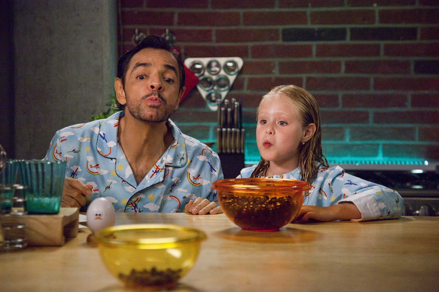 El eterno femenino de una imaginativa pintora