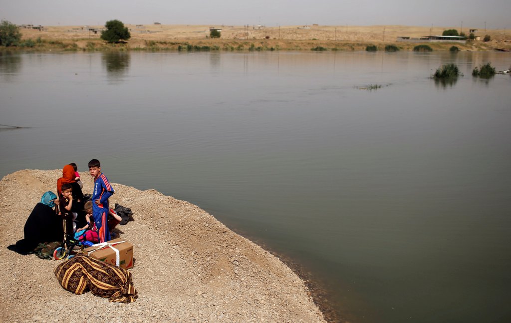 Campamentos sin agua potable en Mosul. Foto: AFP