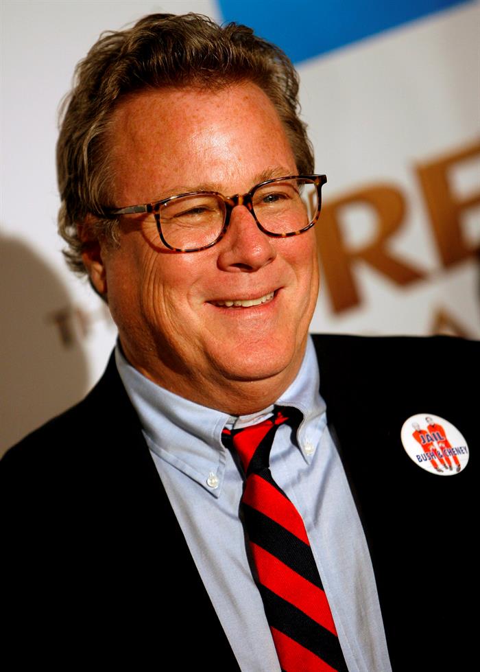 El eterno femenino de una imaginativa pintora