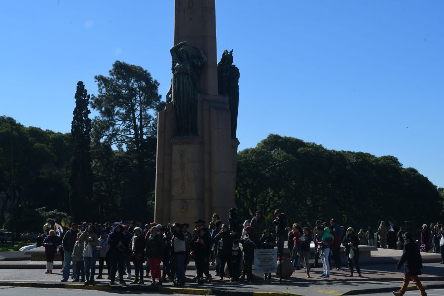 Acto por los 187 años de la Jura de la primera Consitución. Foto: A. Colegma