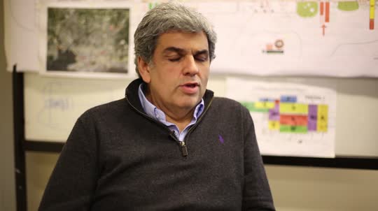 UNO A UNO - Evaristo González