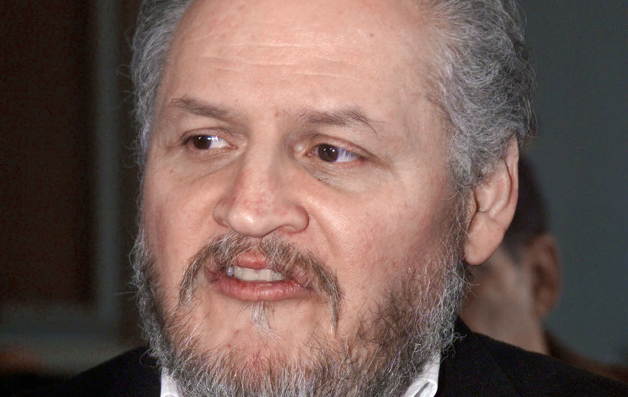 El eterno femenino de una imaginativa pintora