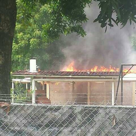 El eterno femenino de una imaginativa pintora