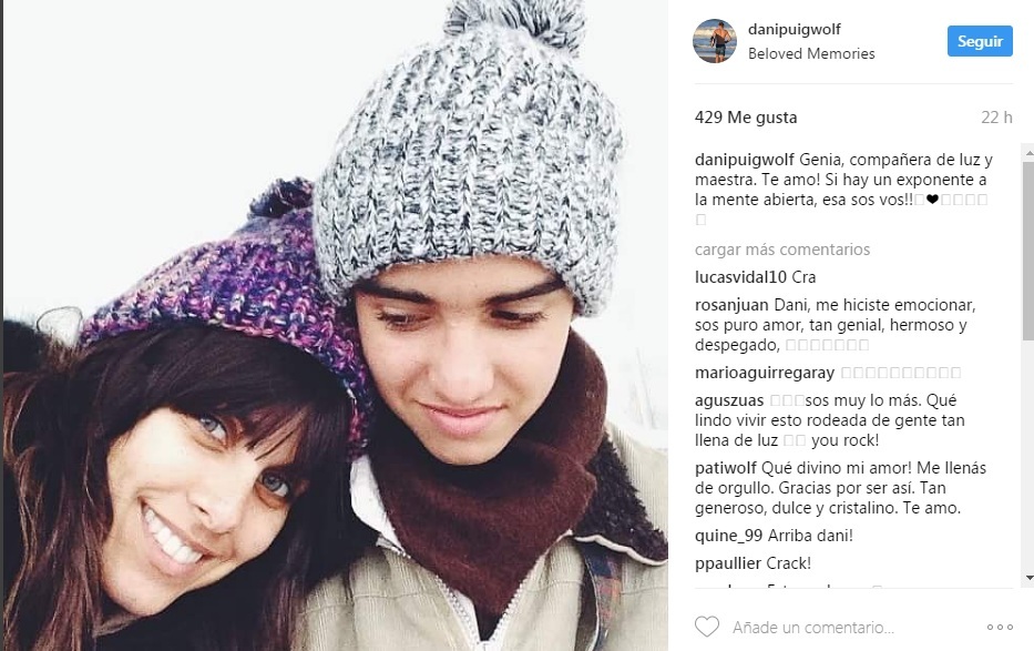 El eterno femenino de una imaginativa pintora