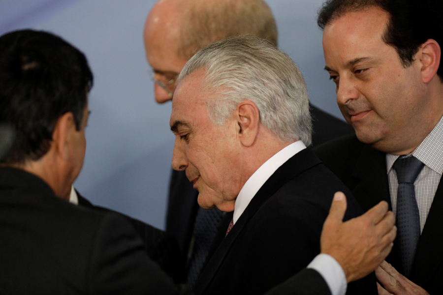 Temer se retira de Planalto y recibe apoyo de funcionarios y legisladores. Foto: Reuters