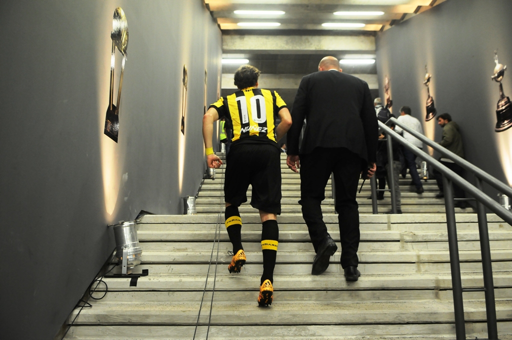 Diego Forlán en el Campeón del Siglo. Foto: Fernando Ponzetto.