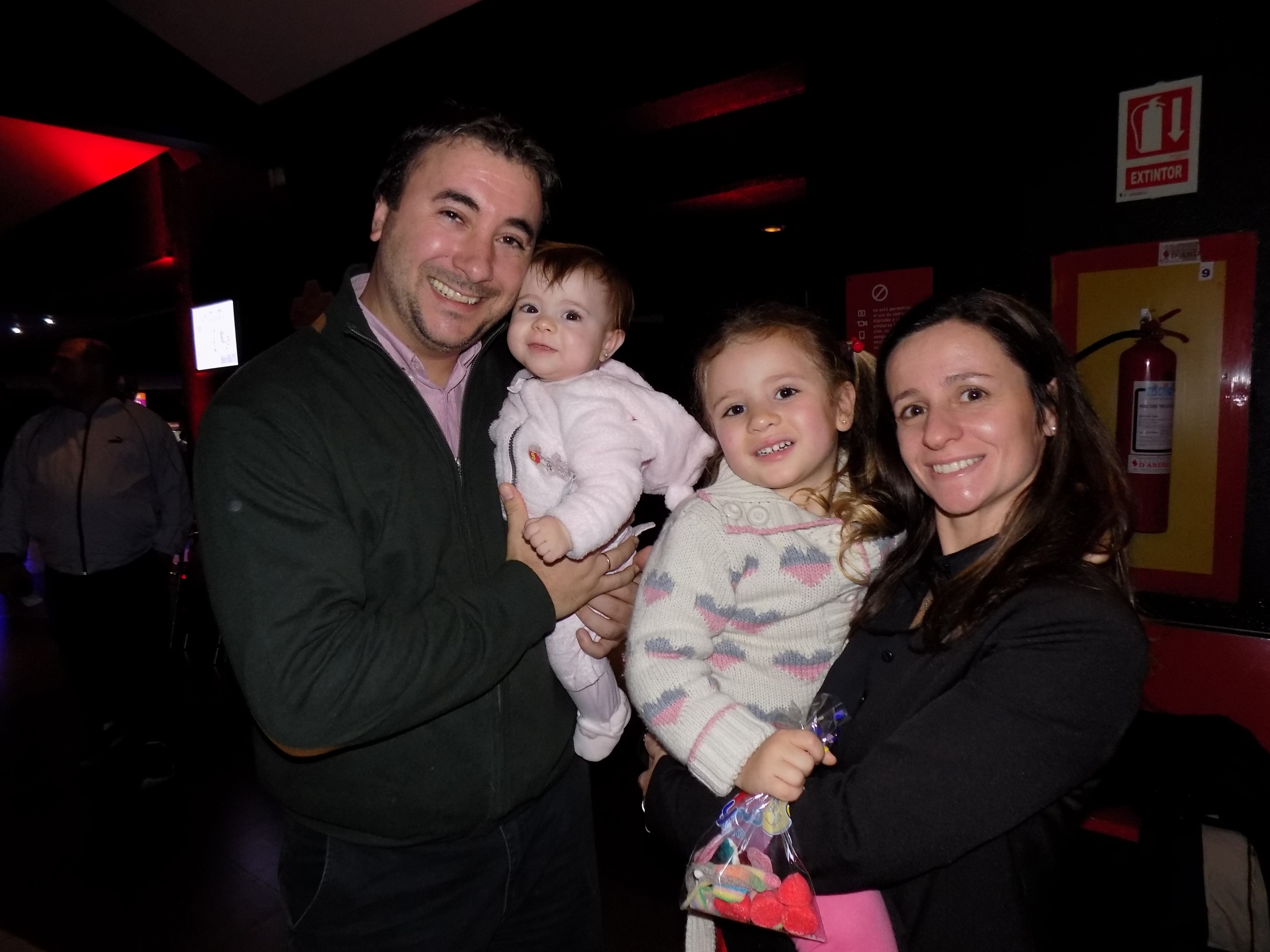 Ignacio, Candelaria y Julieta Estévez, Carolyns Day.