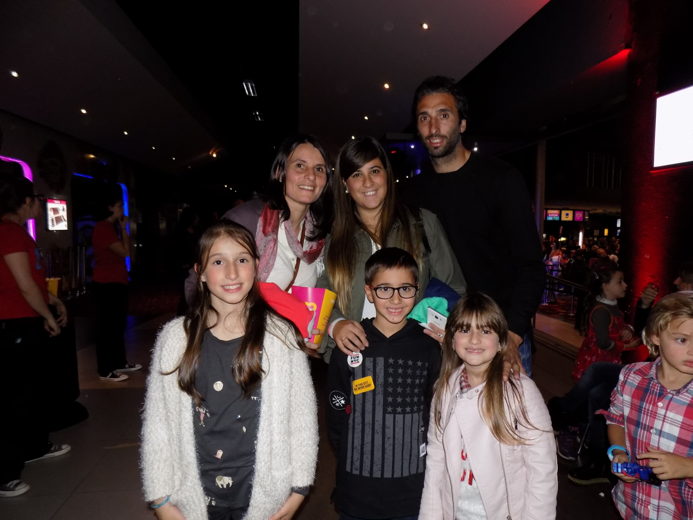 Sofía Campelo, Claudia Romego, Natalia Fernández, Ignacio y Juan Manuel Pallas, Josefina Fernández.