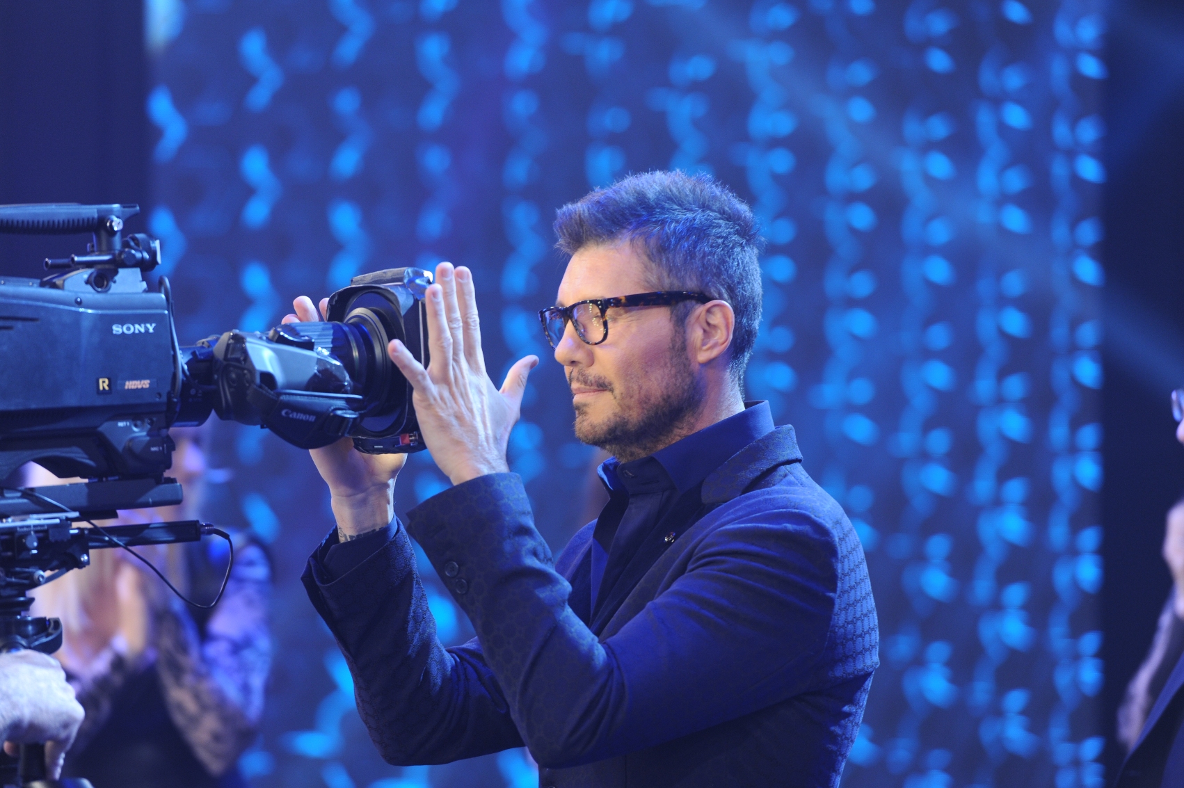 El eterno femenino de una imaginativa pintora