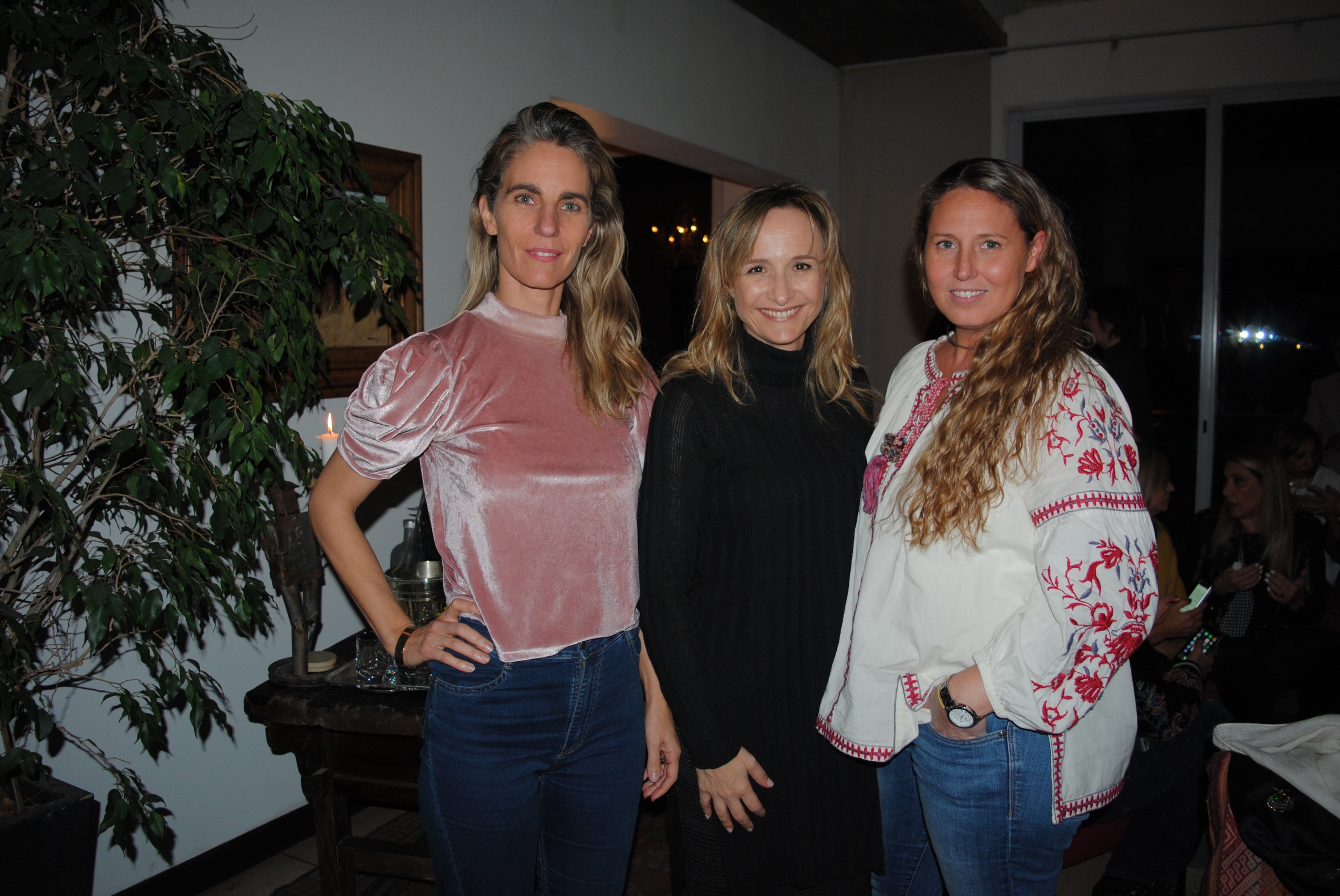 Adela Dubra, Laura Raffo, Leticia Pena.
