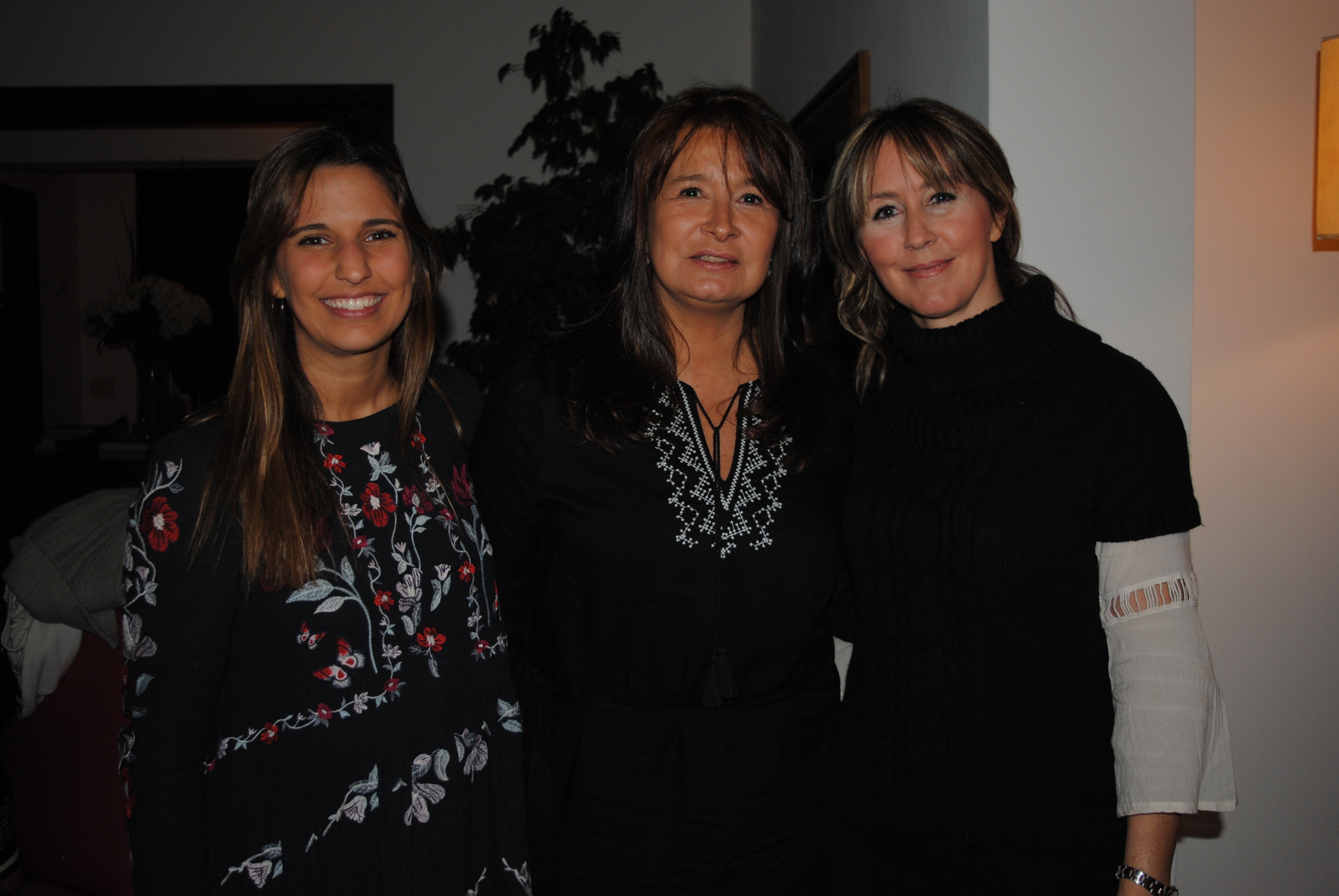 Valentina Medeiros, María Inés Machiñena, Julia Arrillaga.