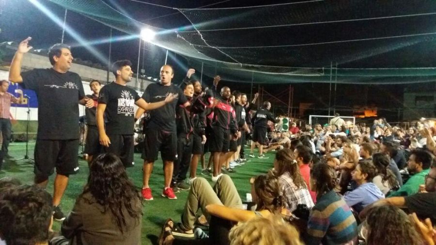 El eterno femenino de una imaginativa pintora