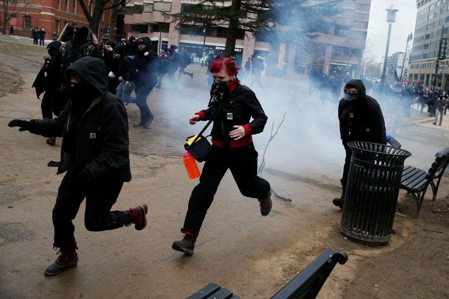 Disturbios en la asunción de Donald Trump. Foto: Reuters