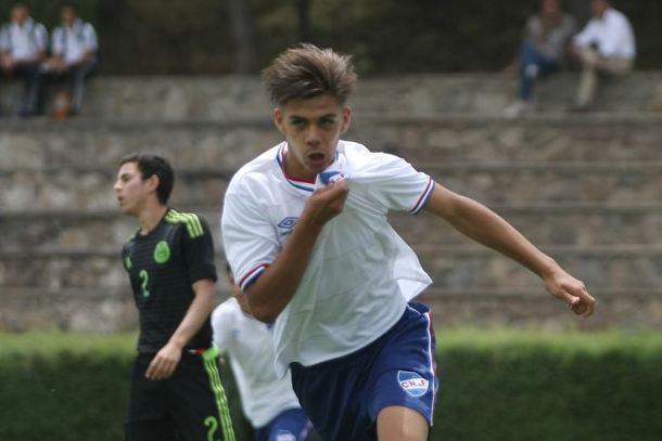 El eterno femenino de una imaginativa pintora