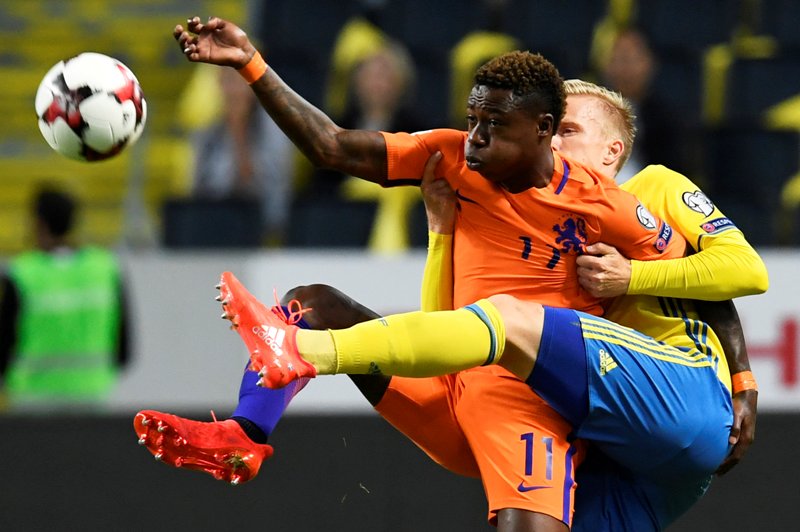 El eterno femenino de una imaginativa pintora