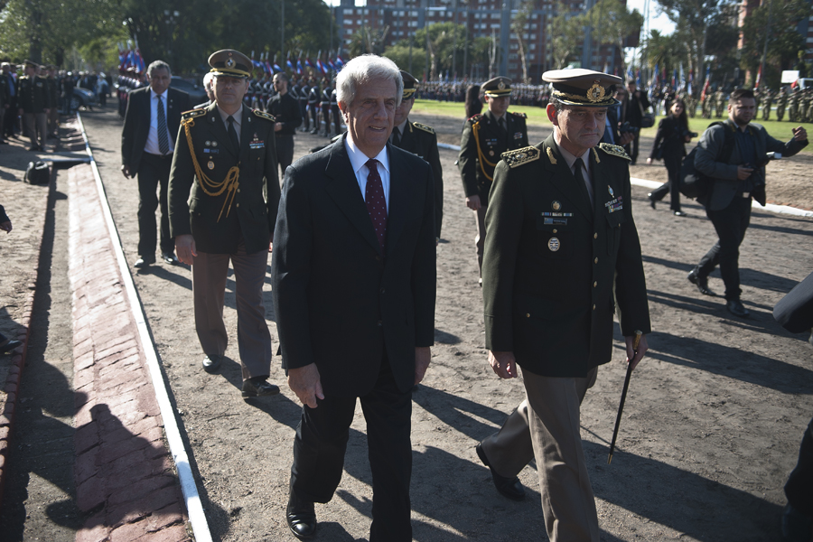 El eterno femenino de una imaginativa pintora