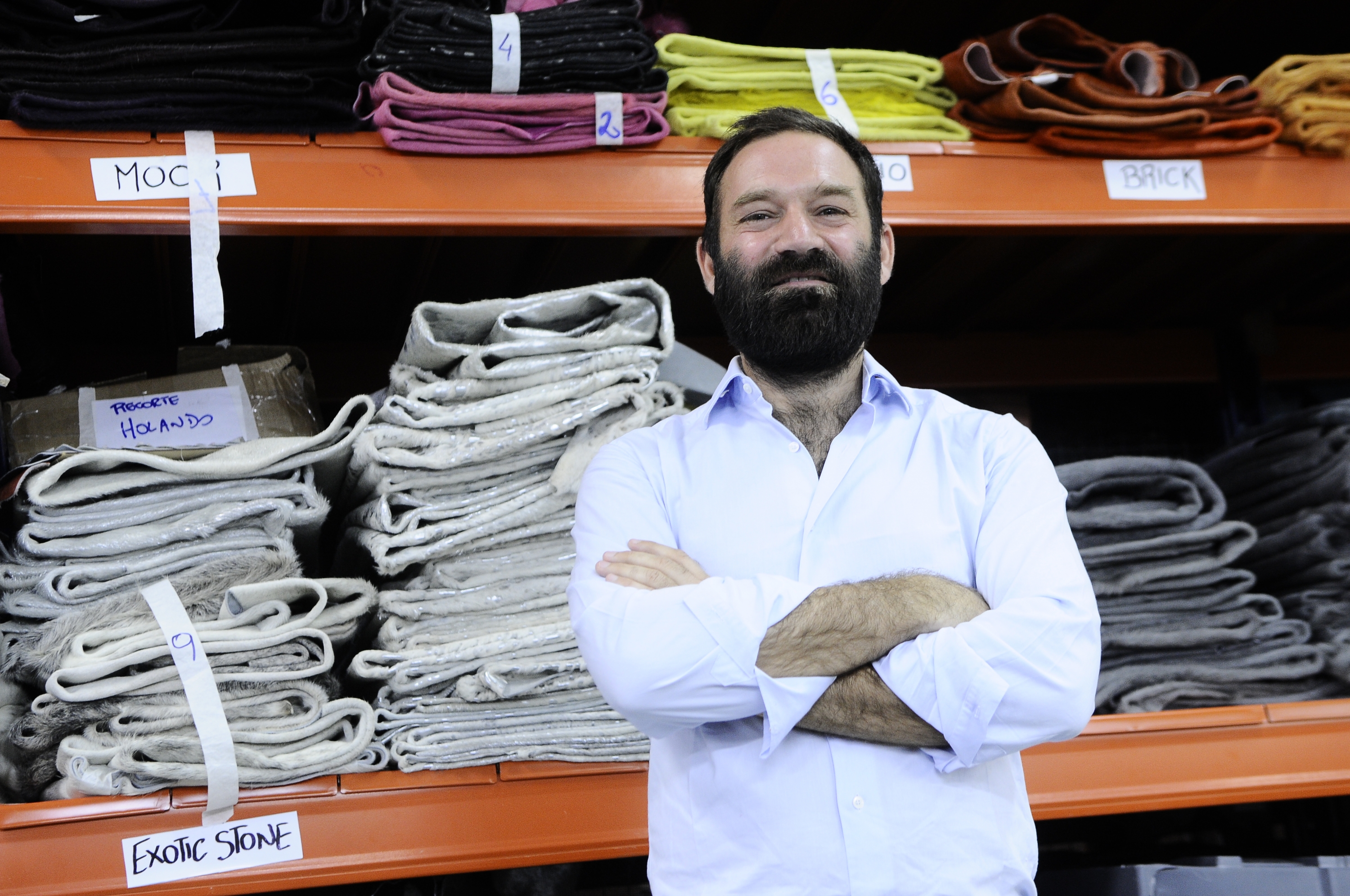 El eterno femenino de una imaginativa pintora