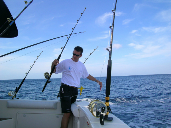 La pesca de embarque supone un equipamiento más sofisticado.