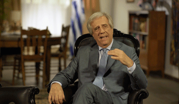 El eterno femenino de una imaginativa pintora