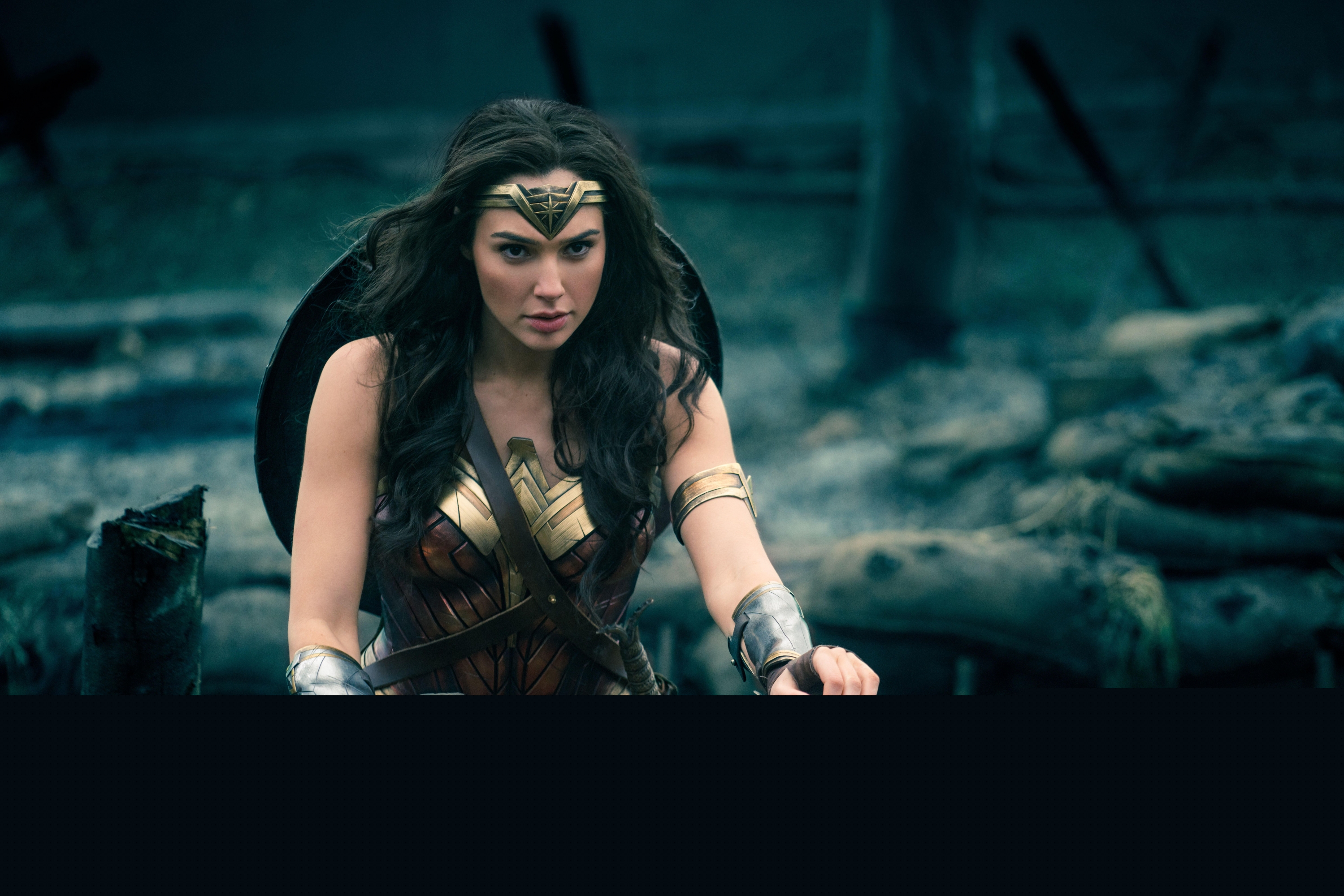 El eterno femenino de una imaginativa pintora