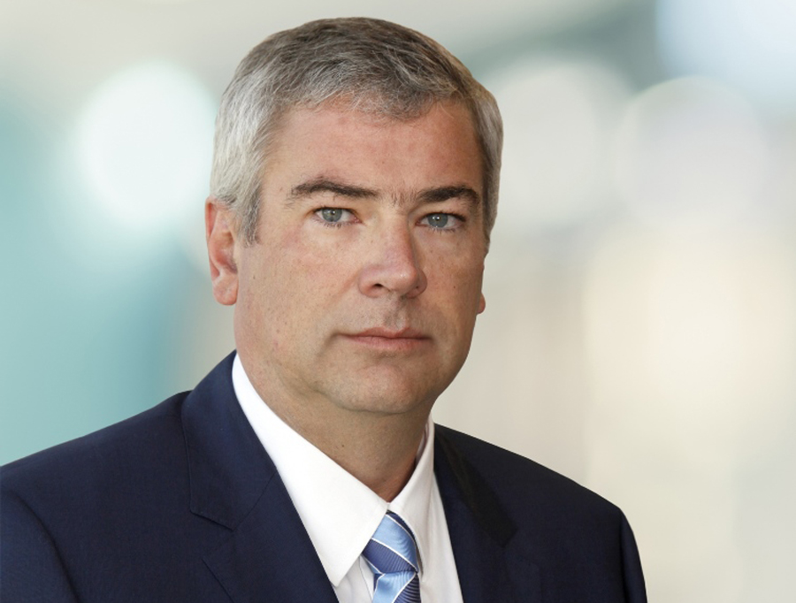 El eterno femenino de una imaginativa pintora