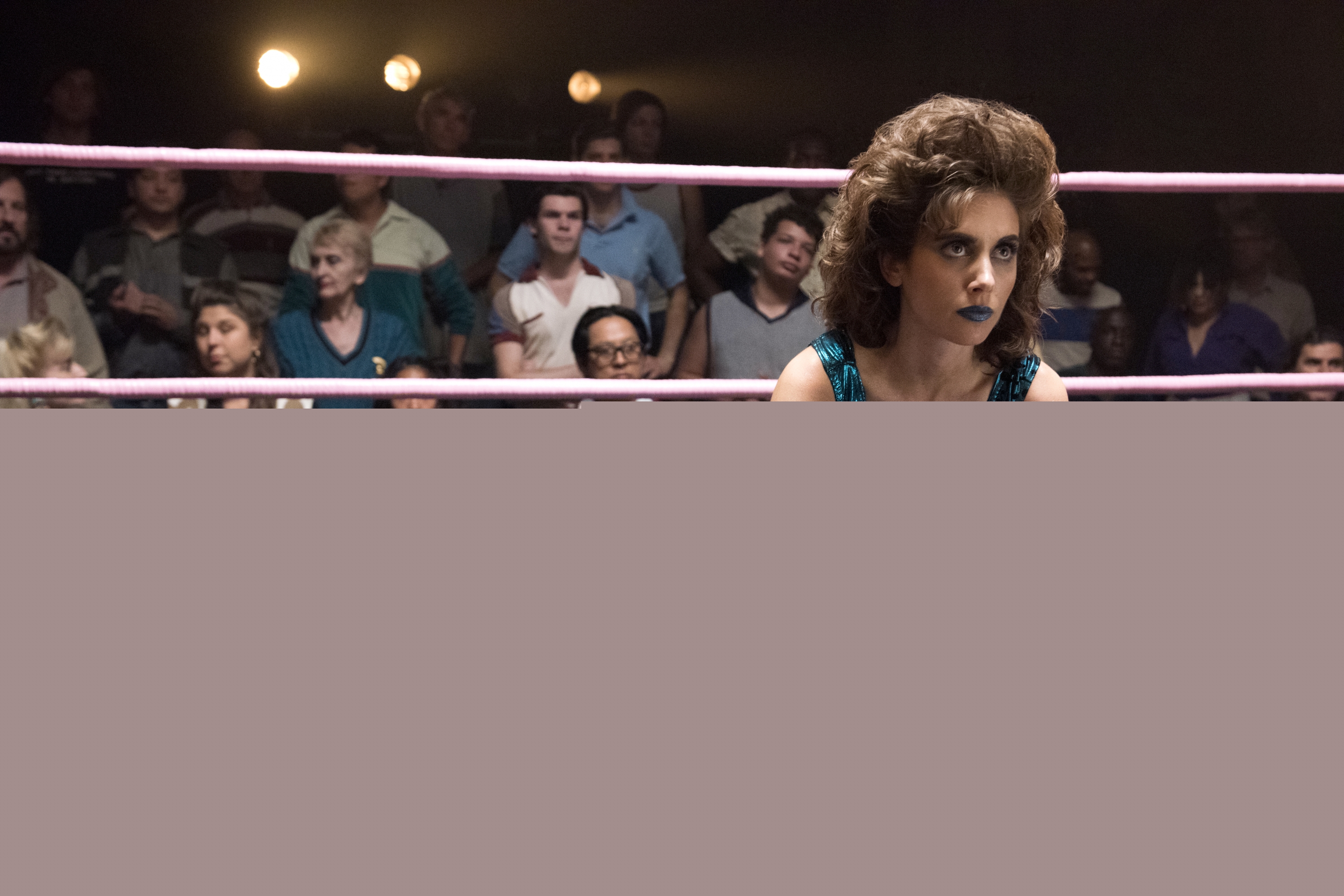 El eterno femenino de una imaginativa pintora