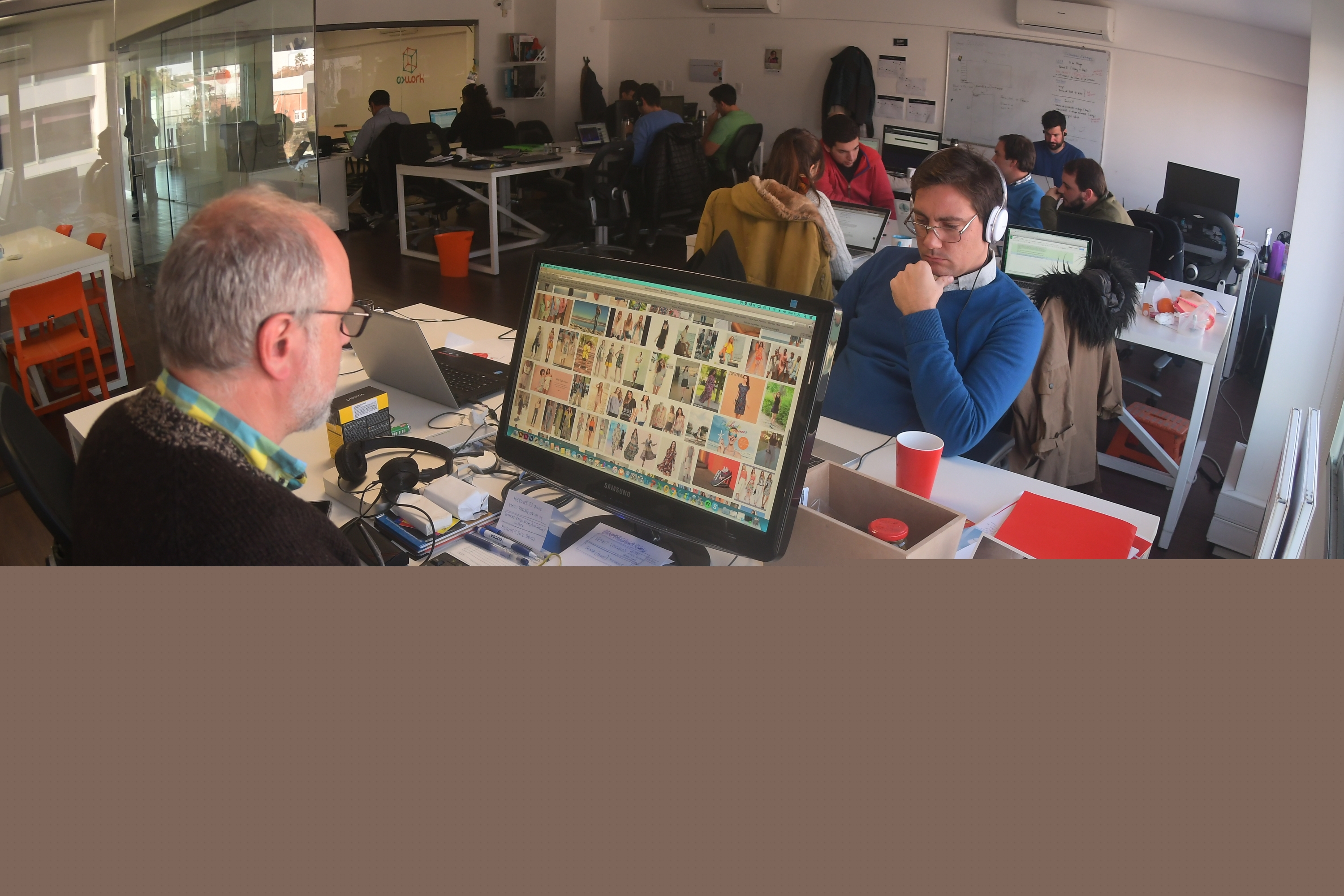 Colaboración. Áreas comunes habilitan a que los usuarios interactúen. (Fotos: Ariel Colmegna)