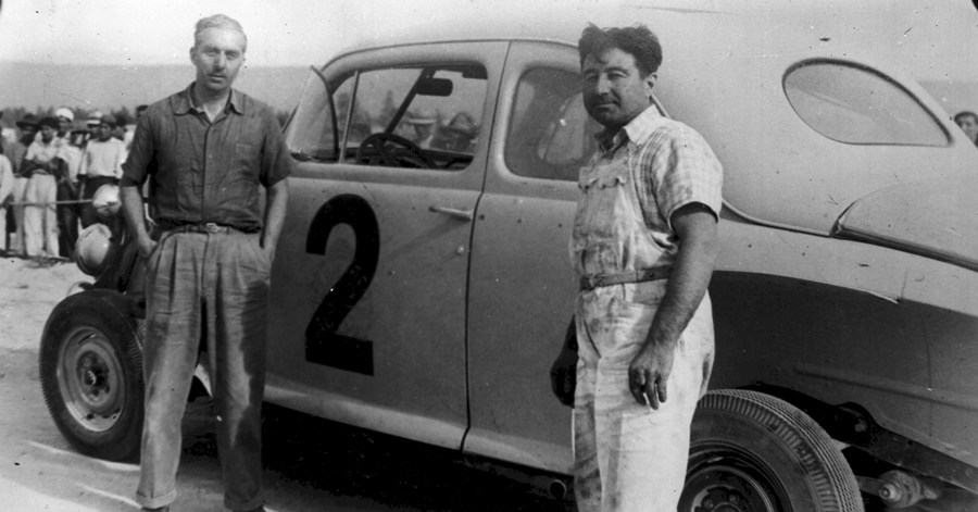 El eterno femenino de una imaginativa pintora