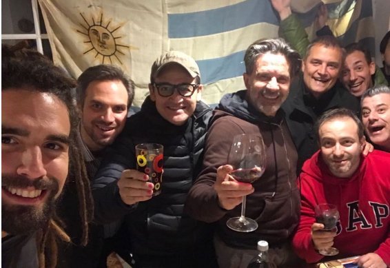 El eterno femenino de una imaginativa pintora