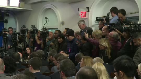 Obama deja entreabierta posibilidad de retornar a la política