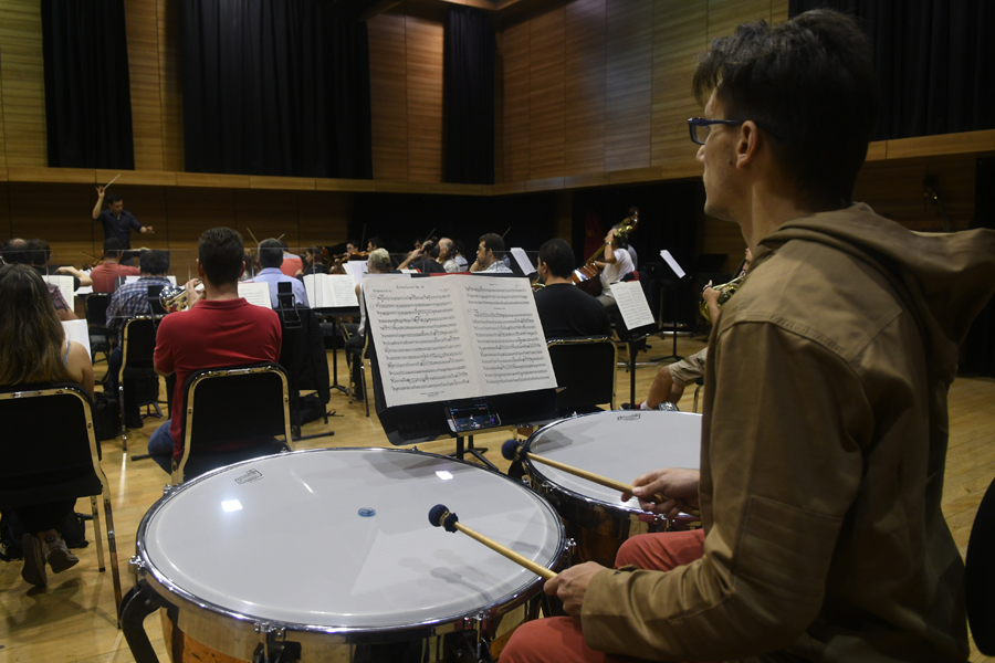 Seis de cada 10 músicos de la Ossodre también integran la Filarmónica de Montevideo. Foto: A. Colmegna