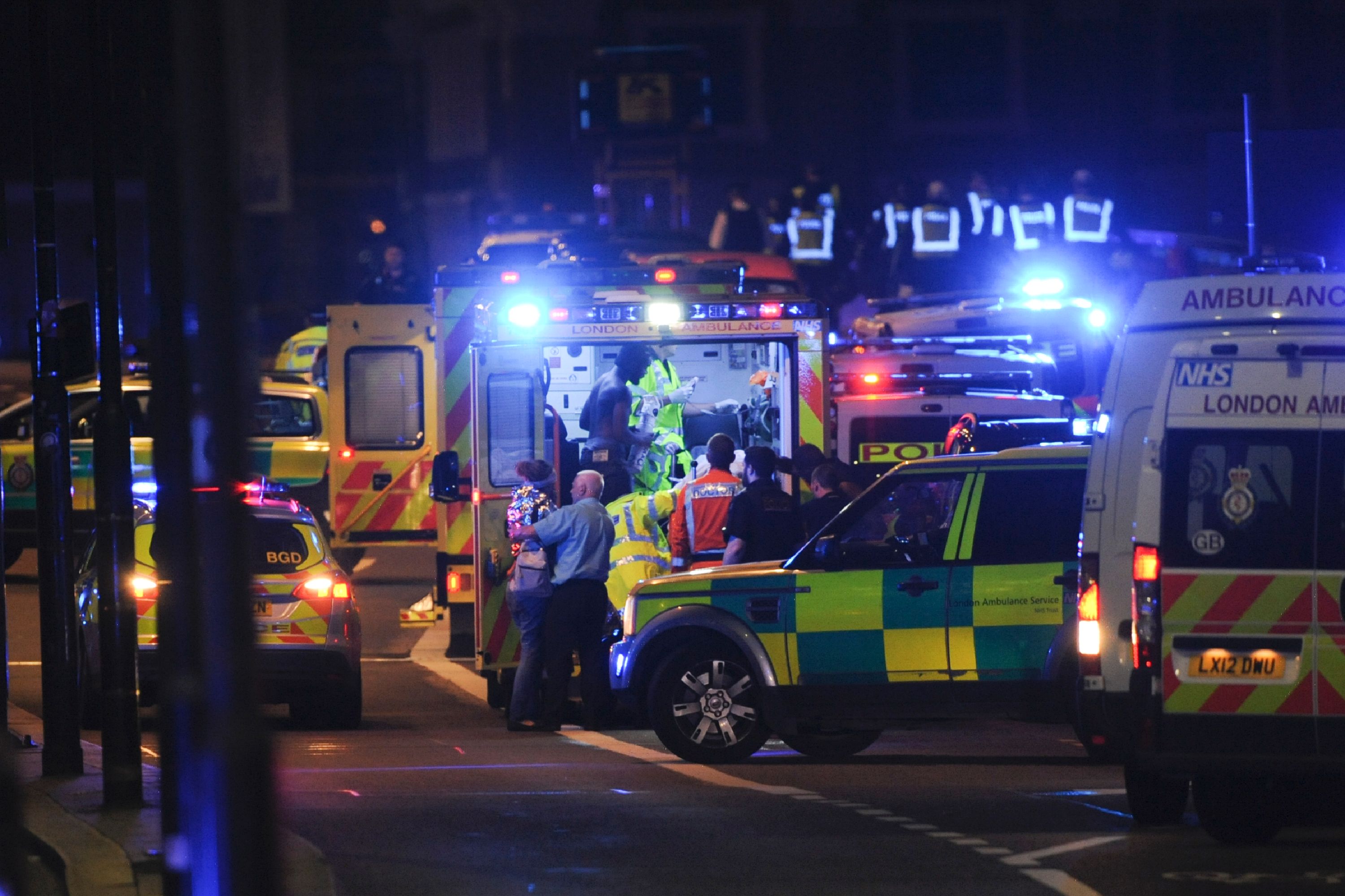 El eterno femenino de una imaginativa pintora