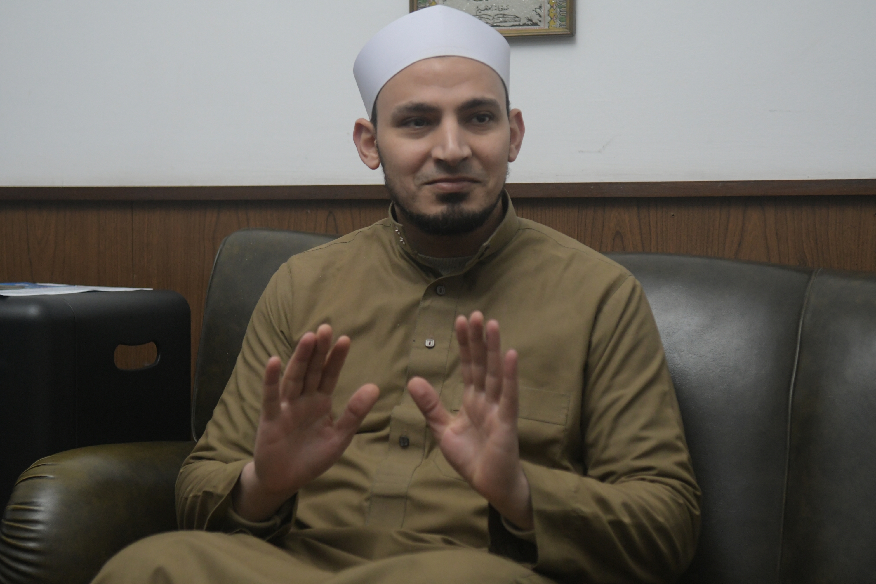 El eterno femenino de una imaginativa pintora