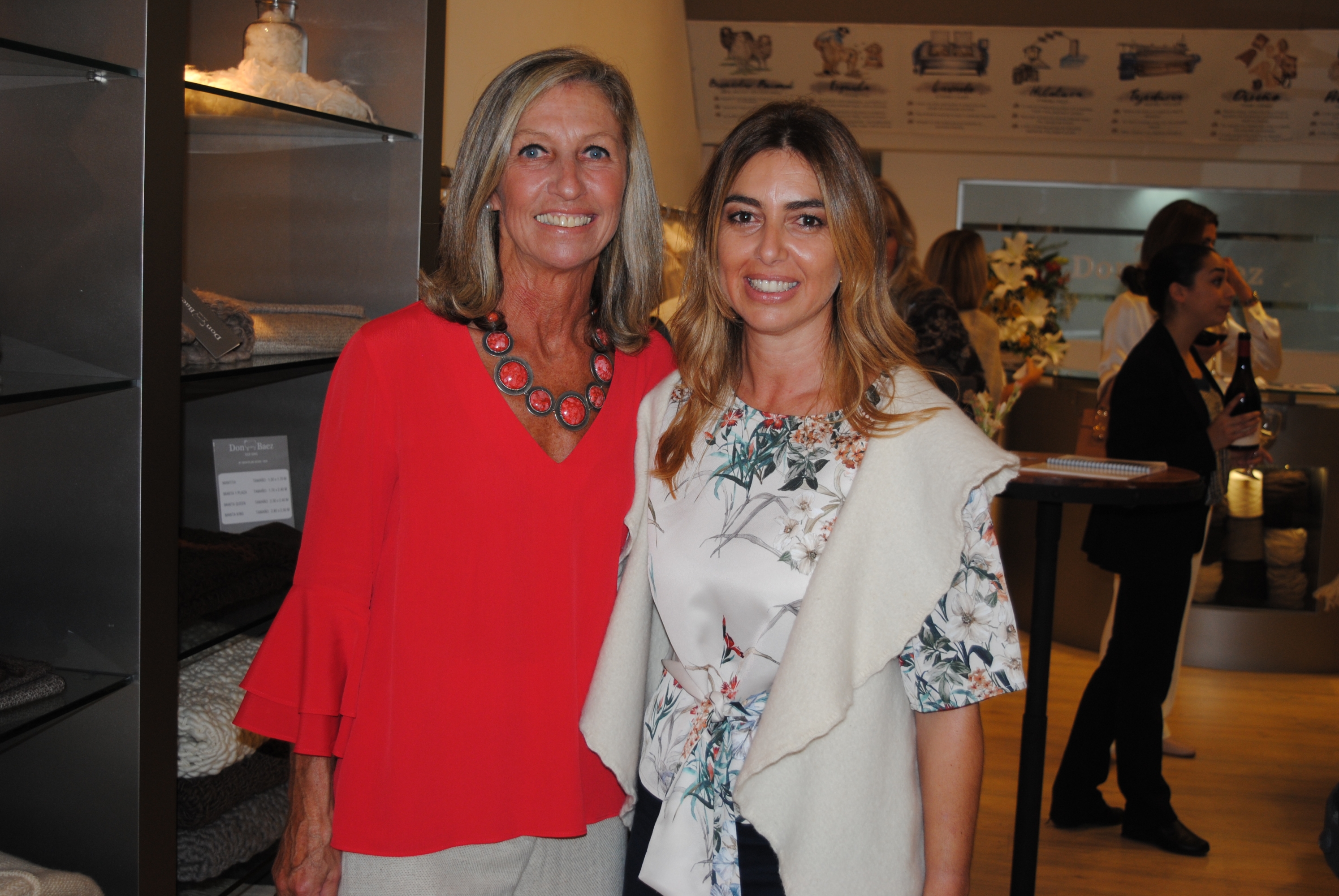 Ana Ugarte, Tati Paz.