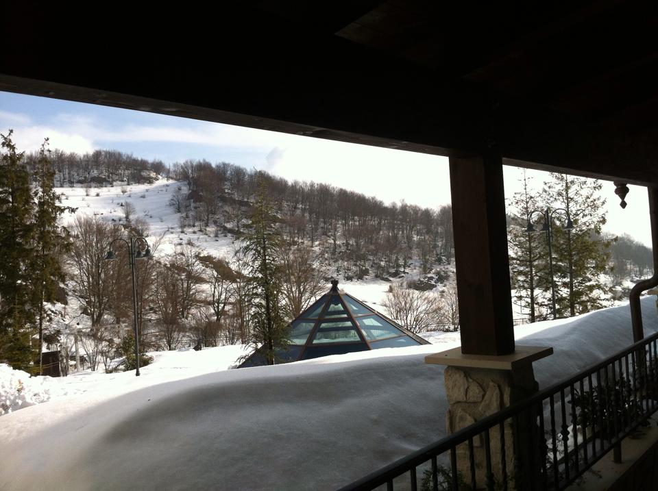 Así era el hotel antes de la avalancha de nieve. Foto: Facebook Hotel Rigopiano